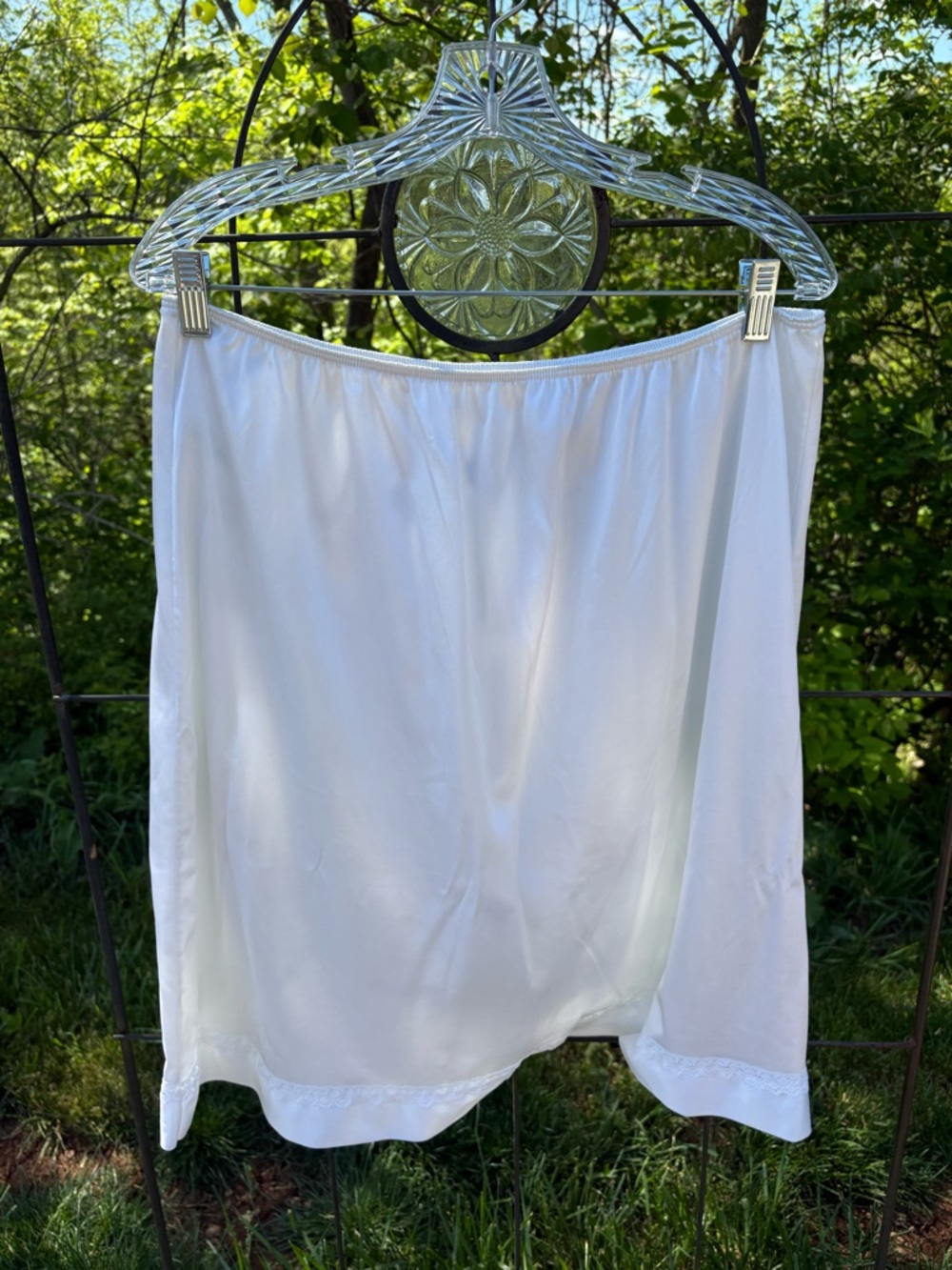 Vintage Sears White Lace-Trim Half Slip Delicate Feminine Elastic Waist Size 2S - Picture 7 of 16